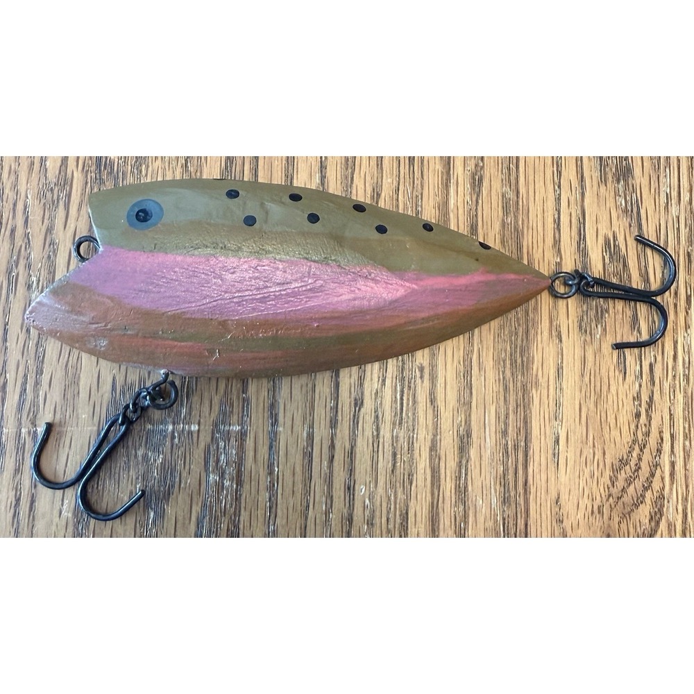 Hand Carved And Painted Wooden Fishing Lure Decoration/ornament